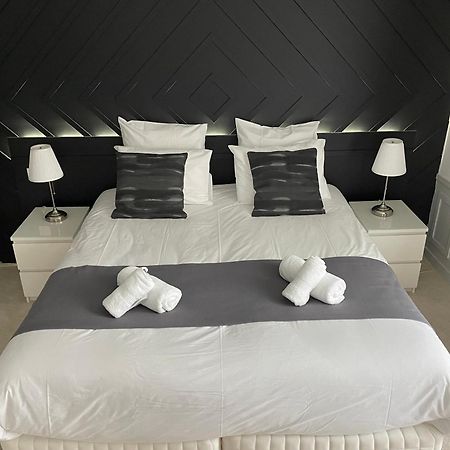 Hotel Le Troncais Saint-Bonnet-Tronçais Esterno foto