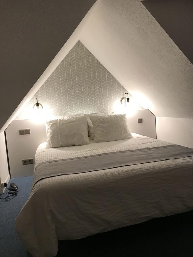 Hotel Le Troncais Saint-Bonnet-Tronçais Esterno foto