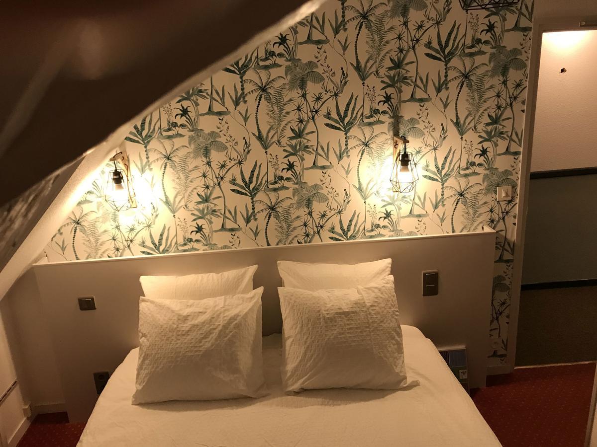 Hotel Le Troncais Saint-Bonnet-Tronçais Esterno foto